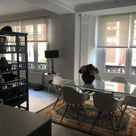 110 M2 In Abando Close To Guggenheim With Parking 毕尔巴鄂