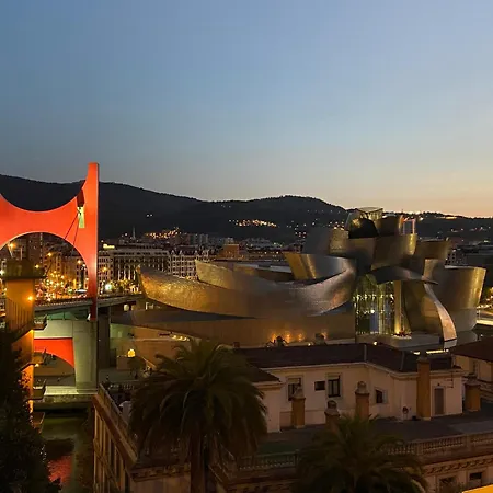 Apartament 110 M2 In Abando Close To Guggenheim With Parking