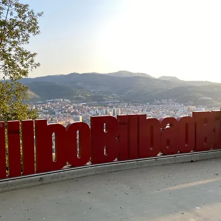 110 M2 In Abando Close To Guggenheim With Parking Apartament *