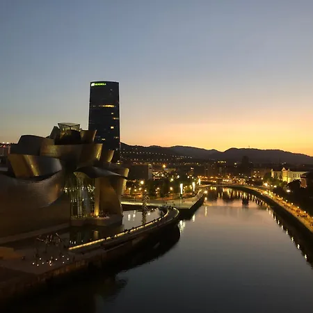 110 M2 In Abando Close To Guggenheim With Parking * Bilbao